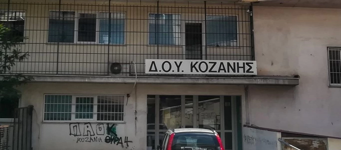 Επίθεση με τσεκούρι στη ΔOY Κοζάνης: «Αν δεν πάλευα σήμερα δεν θα ήμουν εδώ» λέει ένα από τα θύματα